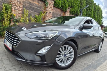 1,5 diesel automat nowy rozrząd xenon kamera nawigacja niski przebieg
