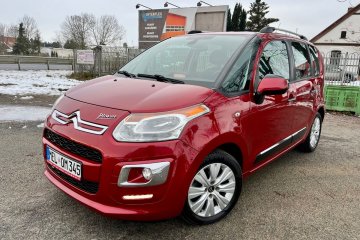 1.6 benzyna klimatronik śliczny kolor LEDy wersja Exclusive chrom